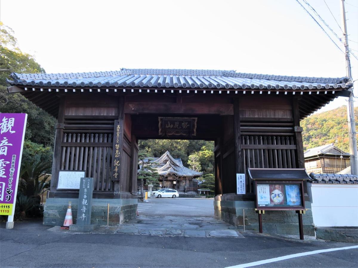 Hostel Coliberty Tokushima Exterior foto